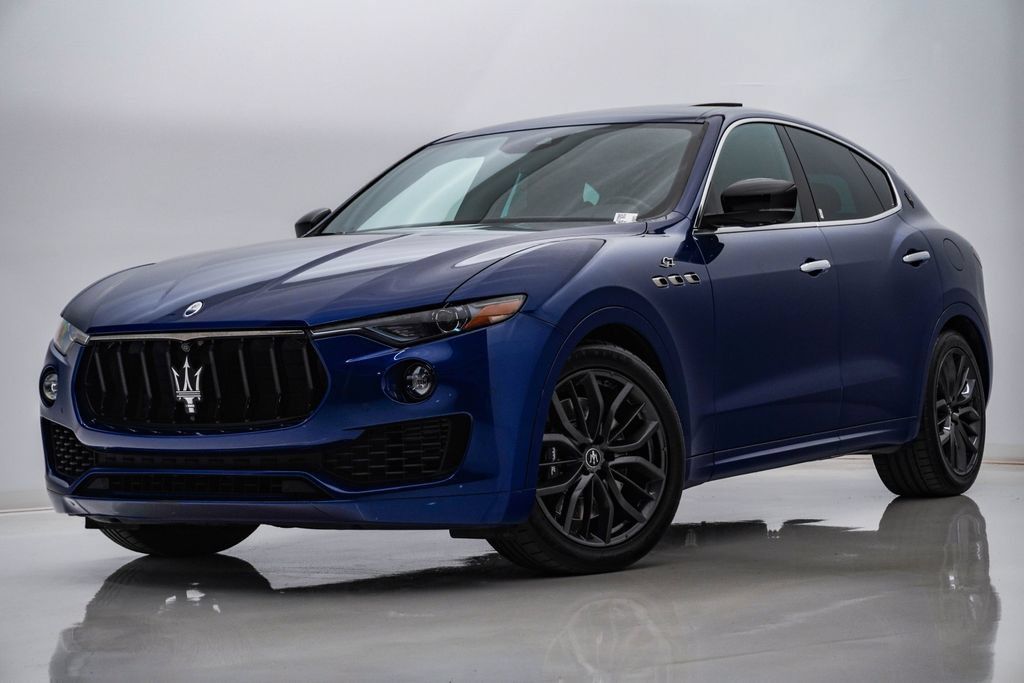 Used 2024 Maserati Levante GT Ultima AWD/4WD image 1