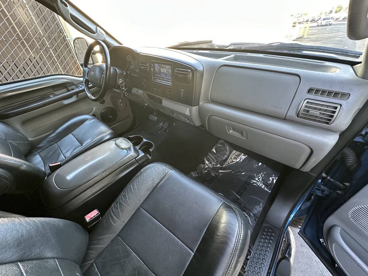 Used 2005 Ford F250 XLT AWD/4WD image 21