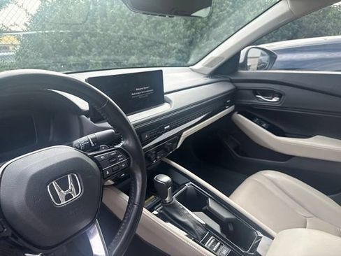 Used 2023 Honda Accord Touring image 19