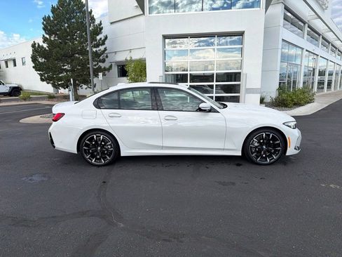 Used 2026 BMW 330i xDrive Sedan w/ M Sport Package AWD/4WD image 6