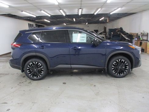 New 2026 Nissan Rogue SV image 4