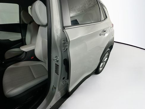 Used 2023 Hyundai Kona SEL FWD image 12