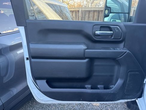 Used 2025 Chevrolet Silverado 2500 W/T w/ WT Convenience Package image 10