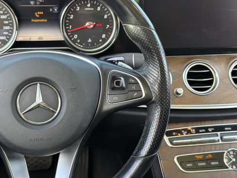 Used 2018 Mercedes-Benz E 300 w/ Premium 3 Package (Q03) image 9
