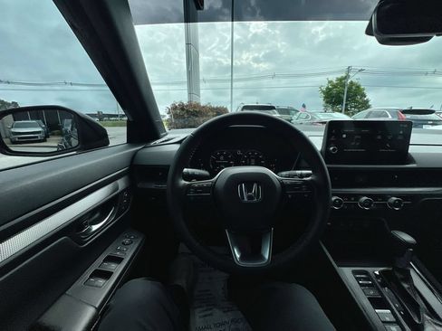 Used 2026 Honda CR-V Sport-L image 14