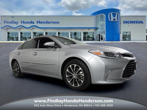 Used 2016 Toyota Avalon XLE w/ Protection Package image 1