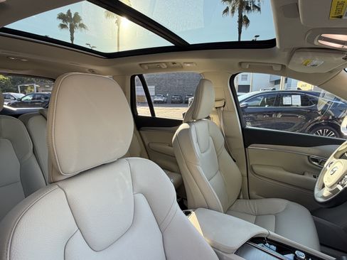 Used 2024 Volvo XC90 B5 Core w/ Climate Package AWD/4WD image 44