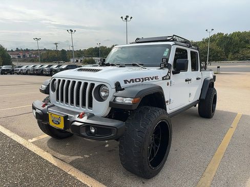 Used 2022 Jeep Gladiator Mojave w/ Trailer Tow Package image 4