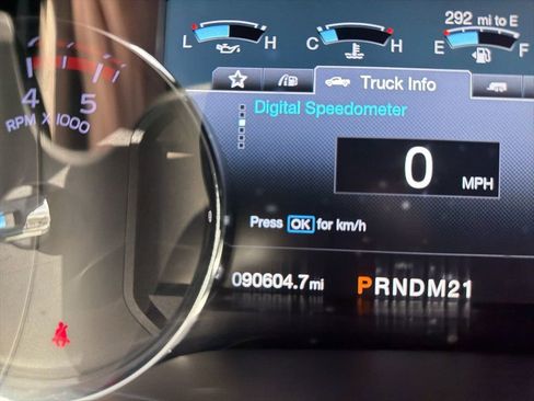 Used 2018 Ford F250 Lariat w/ Lariat Ultimate Package image 16