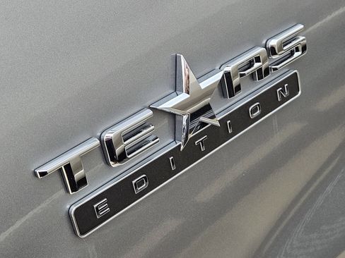 New 2026 Chevrolet Silverado 1500 LT w/ Texas Edition Plus AWD/4WD image 14