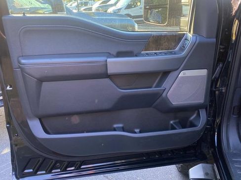 Used 2024 Ford F250 Lariat w/ Sport Appearance Package AWD/4WD image 11