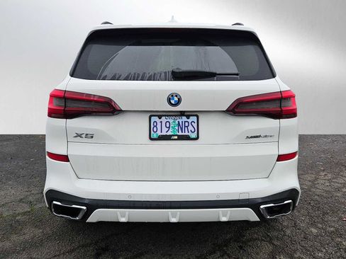 Used 2022 BMW X5 xDrive45e w/ M Sport Package image 4