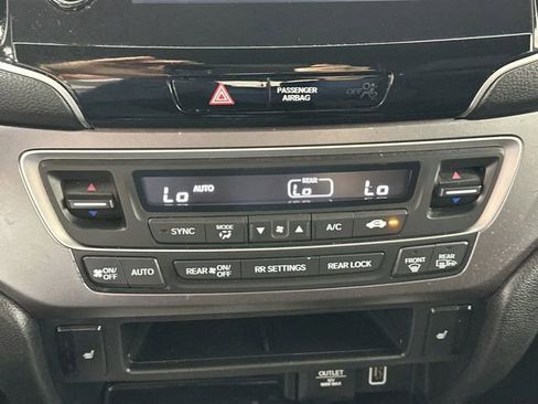 Used 2019 Honda Pilot EX image 13