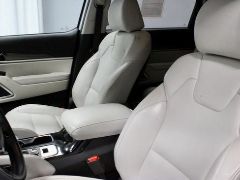 Used 2024 Kia Telluride S AWD/4WD image 25