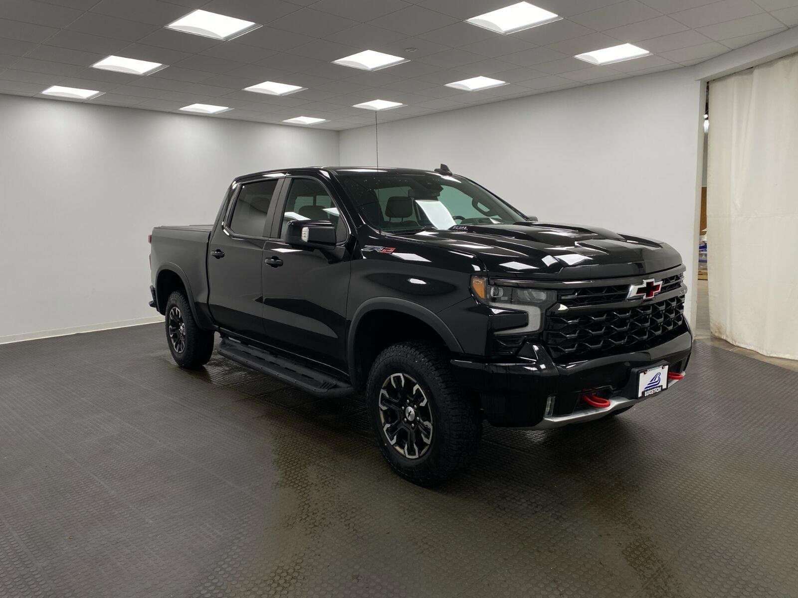 Used 2022 Chevrolet Silverado 1500 ZR2 AWD/4WD image 1