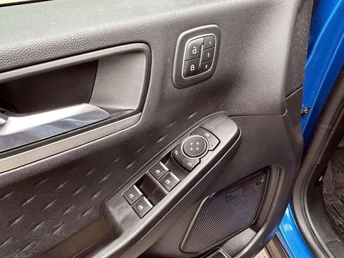 Used 2020 Ford Escape SEL image 19