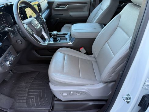 Used 2023 GMC Sierra 1500 SLT w/ SLT Premium Plus Package image 10