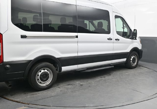 Used 2024 Ford Transit 350 XL RWD image 8