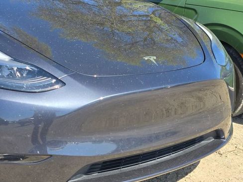 Used 2024 Tesla Model Y Long Range image 5