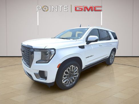 Certified 2024 GMC Yukon Denali Ultimate image 4