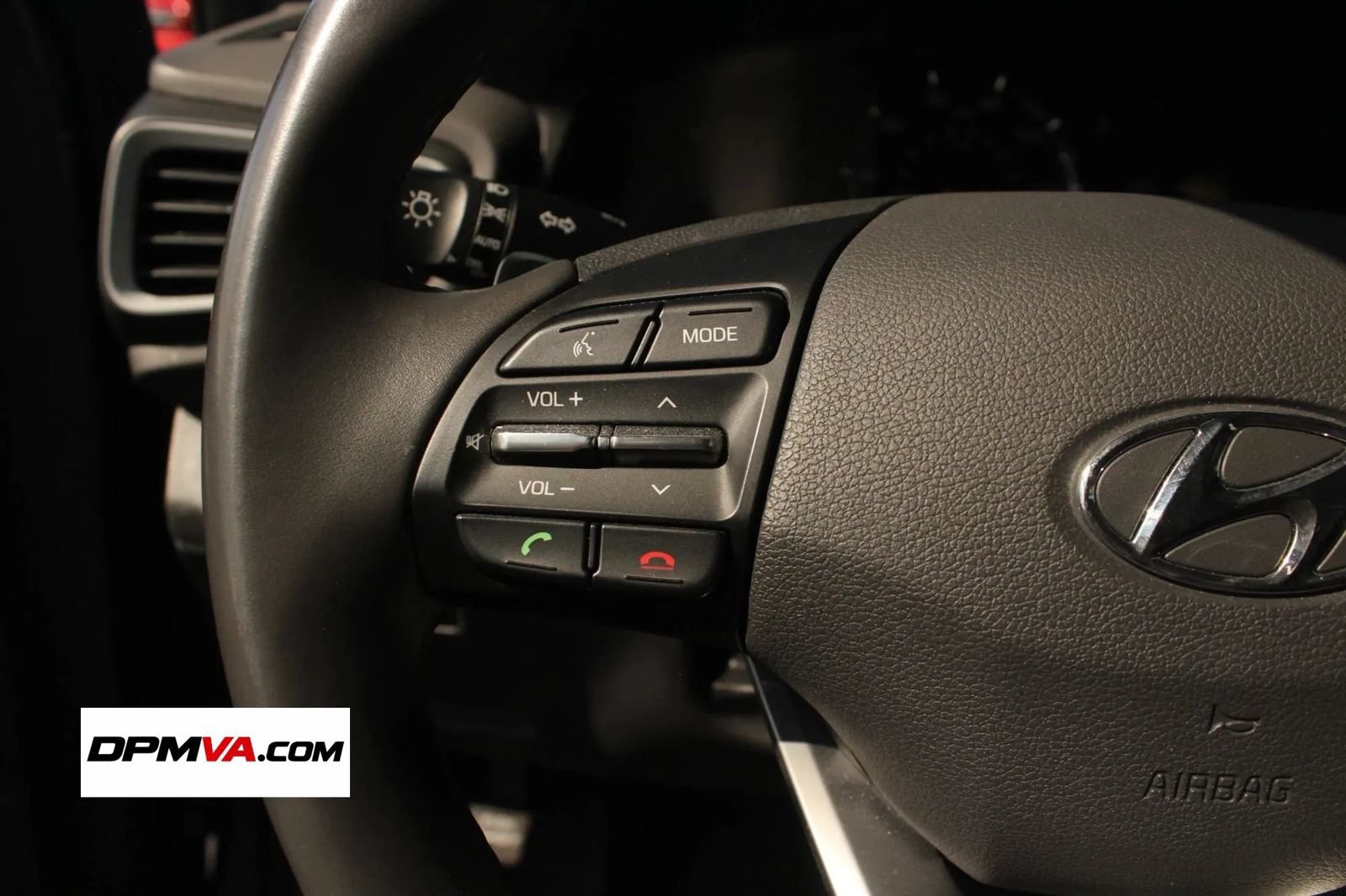 Used 2018 Hyundai Ioniq Plug-In Hybrid FWD image 23