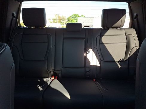 New 2026 Toyota Tundra Limited AWD/4WD image 14