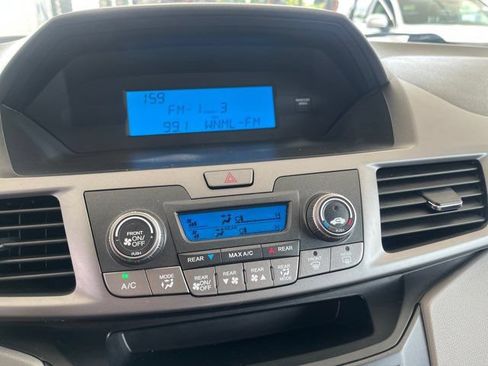 Used 2012 Honda Odyssey LX image 12