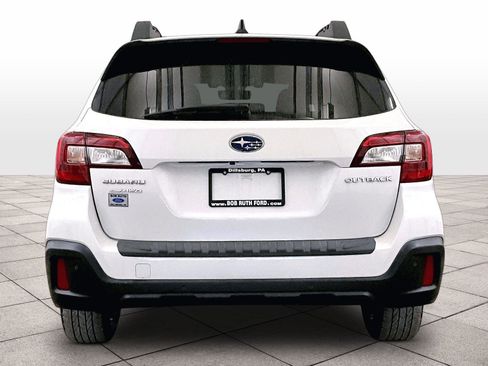 Used 2019 Subaru Outback 2.5i Limited AWD/4WD image 4