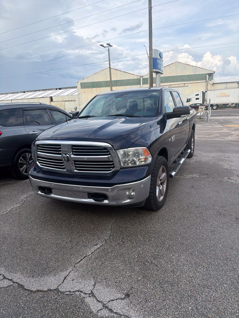 Used 2017 RAM 1500 Big Horn AWD/4WD image 3