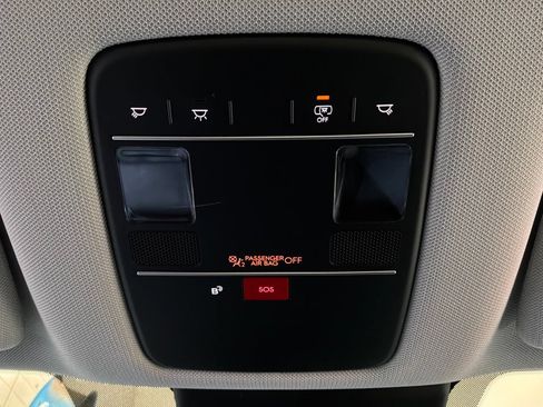 Used 2026 Hyundai Palisade SEL FWD image 21