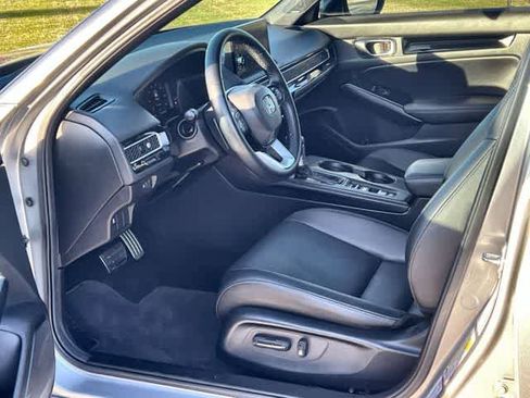 Certified 2025 Honda Civic Sport Touring image 3