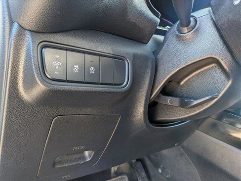 Used 2023 Kia Soul LX w/ LX Technology Package image 15