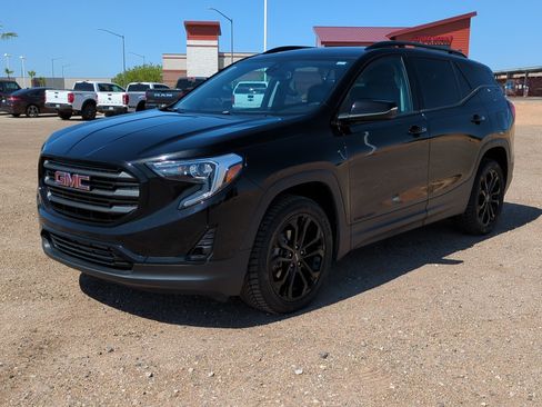 Used 2021 GMC Terrain SLT w/ Elevation Edition AWD/4WD image 7