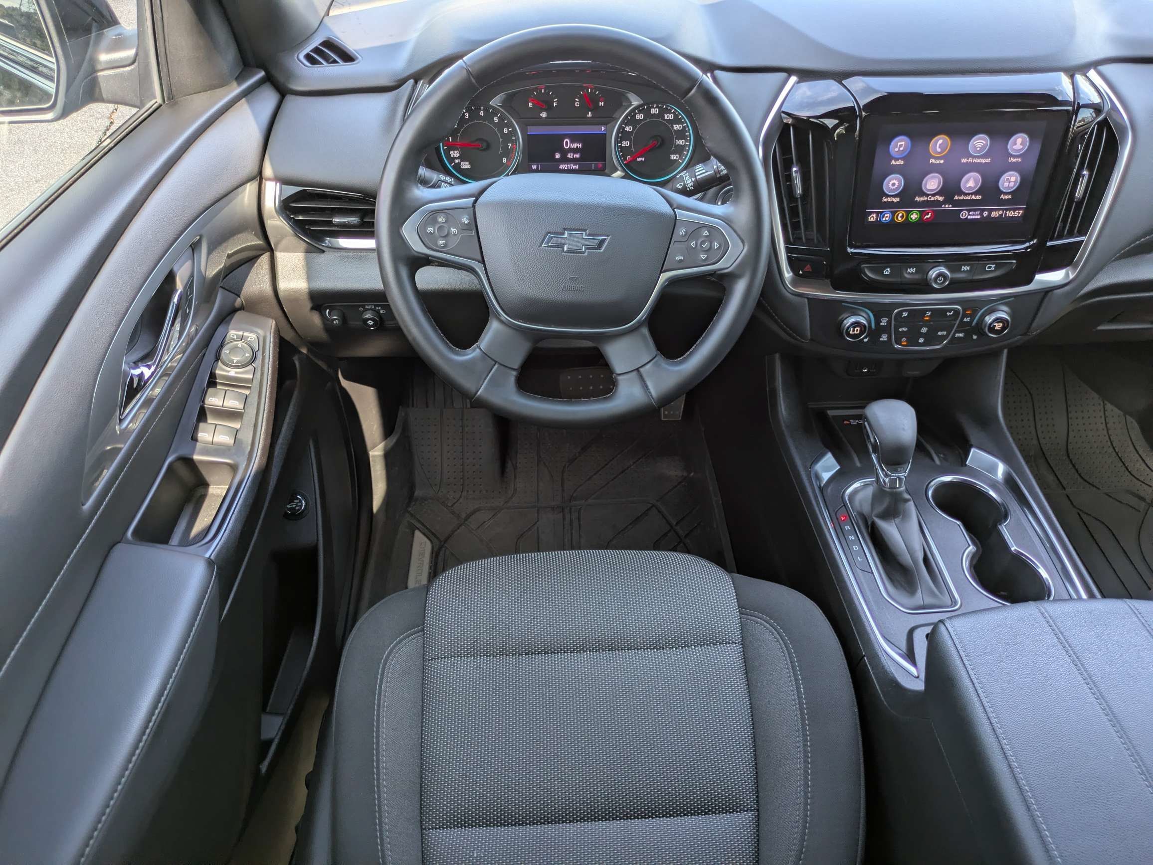 Used 2024 Chevrolet Traverse LT w/ Midnight/Sport Edition AWD/4WD image 4