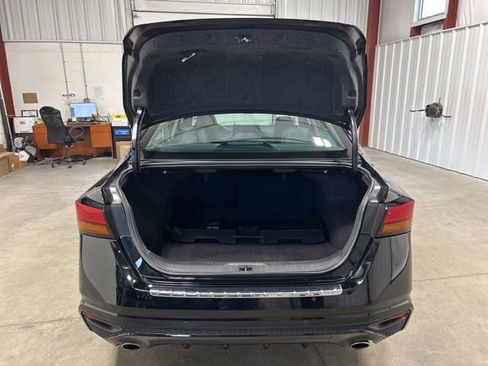 Used 2023 Nissan Altima 2.0 SR FWD image 20