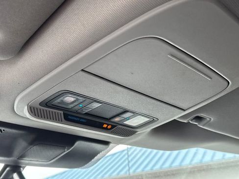 Used 2024 Ford F250 XLT w/ FX4 Off-Road Package image 24