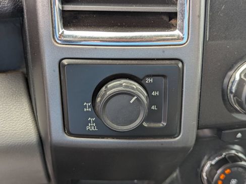 Used 2015 Ford F150 XLT AWD/4WD image 17