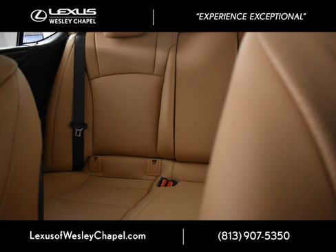 New 2025 Lexus ES 350 350 image 32