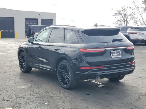 New 2026 Lincoln Corsair Premiere image 3