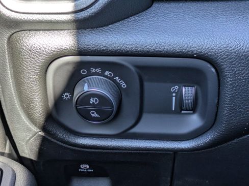 New 2026 RAM 1500 Express RWD image 26
