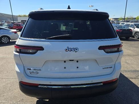 Used 2021 Jeep Grand Cherokee L Limited AWD/4WD image 6