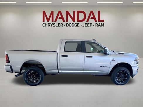 New 2026 RAM 2500 Big Horn AWD/4WD image 5