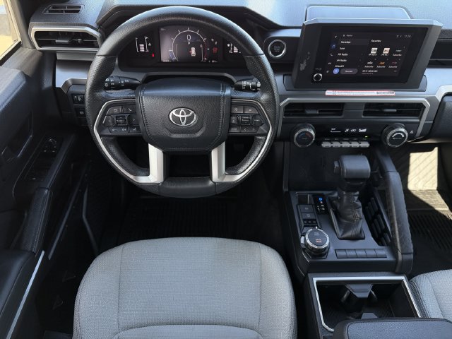 Certified 2025 Toyota 4Runner SR5 AWD/4WD image 11