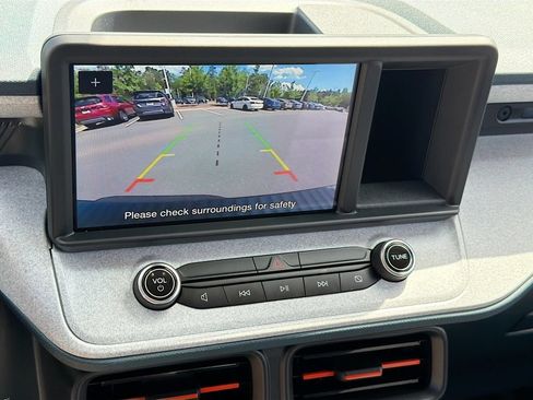Used 2024 Ford Maverick XLT FWD image 11