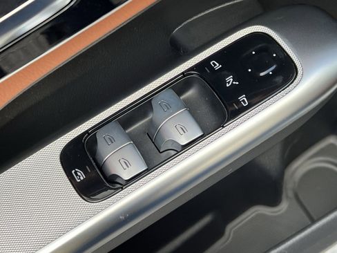 New 2026 Mercedes-Benz GLC 300 4MATIC image 13