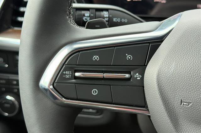 New 2026 Chevrolet Tahoe High Country w/ Sun And Tow Package AWD/4WD image 28