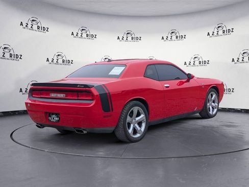 Used 2014 Dodge Challenger R/T image 6