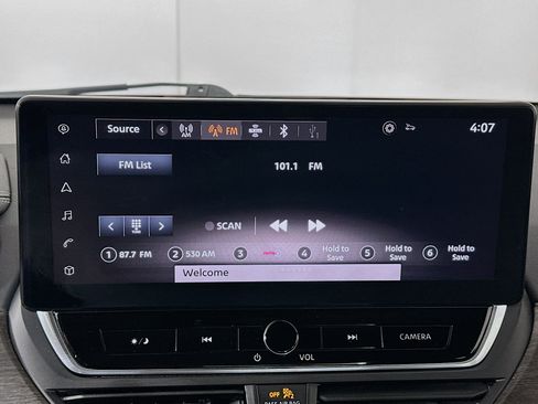 Used 2023 Nissan Altima 2.5 SV w/ SV Premium Package image 19