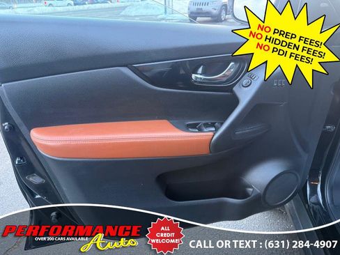 Used 2017 Nissan Rogue SL w/ SL Premium Package image 25