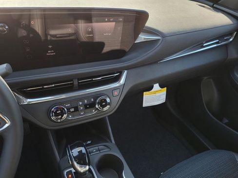 New 2026 Buick Envista Preferred w/ Convenience I Package image 8